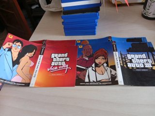 Confezione copertine GTA III e Vice City PS2