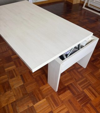 Mesa de centro blanca elevable