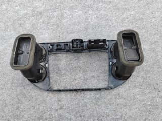 Aireador central volkswagen tiguan 2009