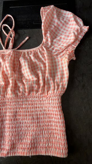 Top corto cuadros vichy Bershka talla L