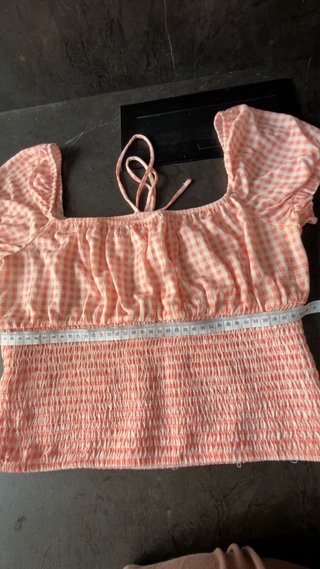 Top corto cuadros vichy Bershka talla L