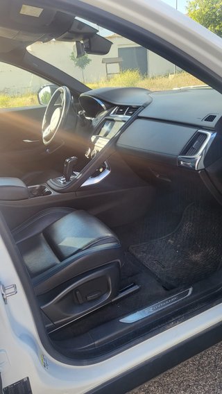 Jaguar E-PACE – Estado impecable. A toda prueba.