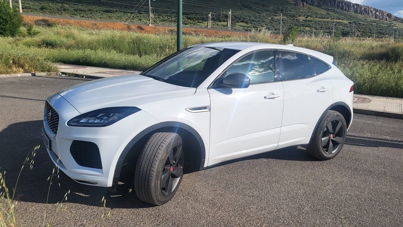 Jaguar E-PACE – Estado impecable. A toda prueba. - foto 1