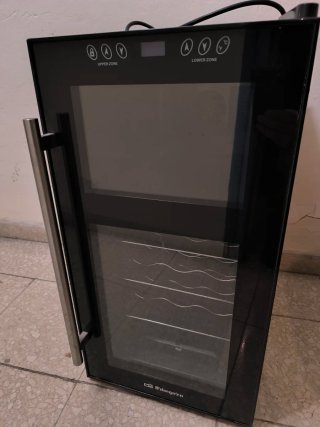 Vinoteca Orbegozo VT 1810