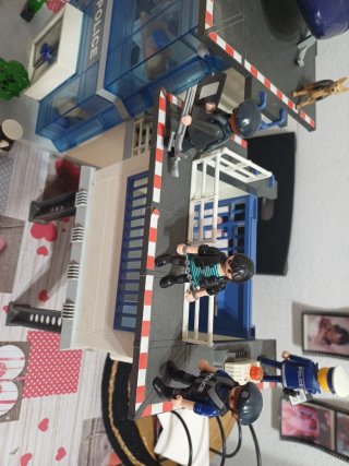 Comisaría Playmobil Policía