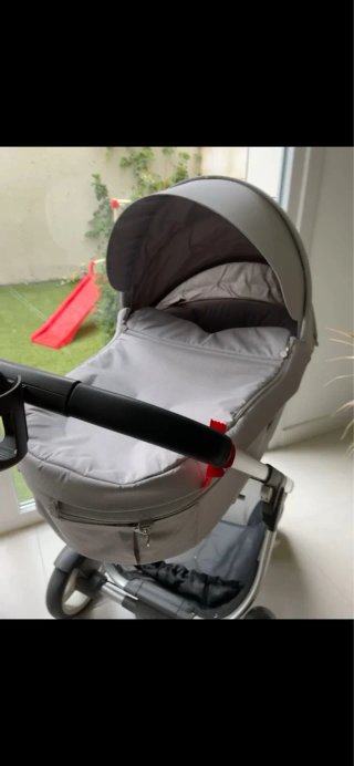 Cochecito Stokke Crusi 3 en 1 + base Isofix