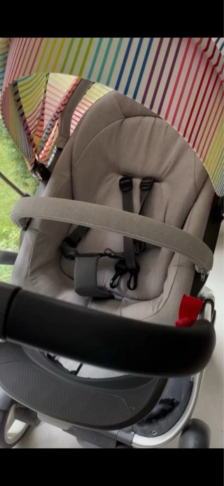 Cochecito Stokke Crusi 3 en 1 + base Isofix