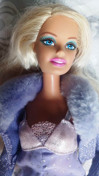 Dos muñecas Barbie
