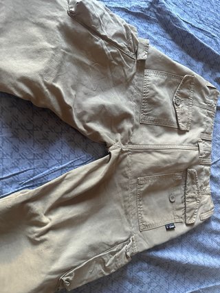Pantaloni da moto beige con protezioni