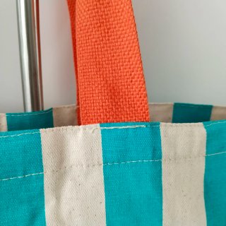 Bolsa de playa RITUALS rayas turquesa y blancas