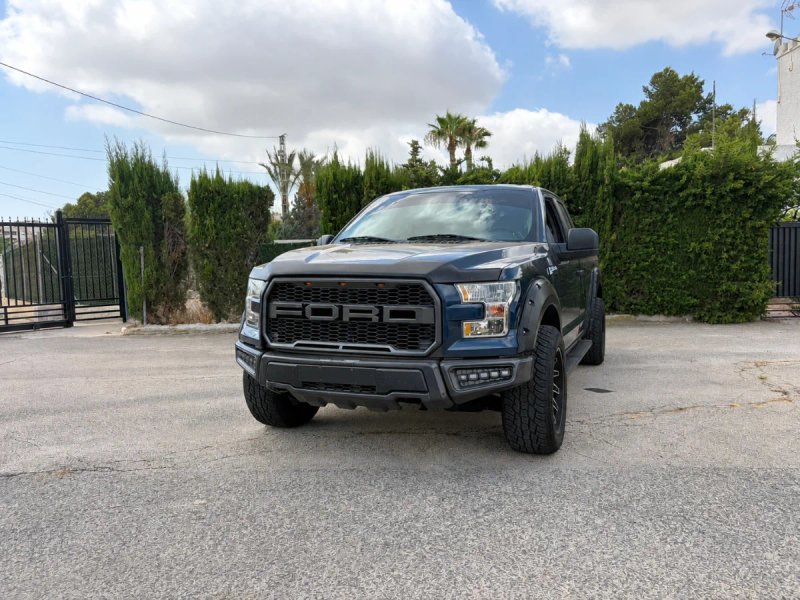 Ford F 150 SUPERCAB ACEPTAMOS CAMBIOS - foto 1