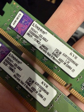 ASUS P8H77-V LE + Intel i5-3470 + 8GB RAM DDR3