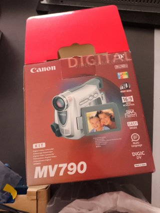 Canon MV790 Videocámara Digital