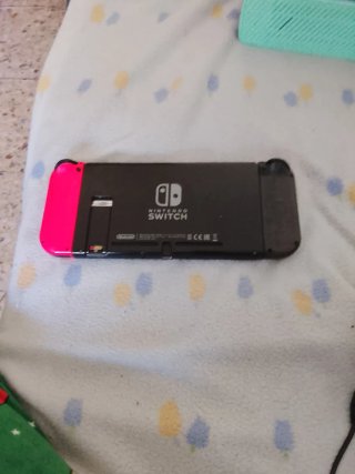 Nintendo Switch Edición Zelda Dorado y Rosa