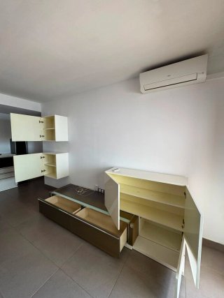 Mueble salón y vitrina