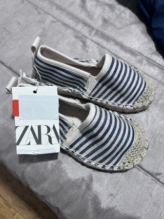 Zapatos Zara Rayas Niños Sin estrenar n24.