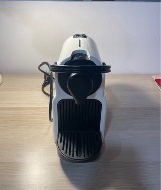 Cafetera Nespresso Blanca