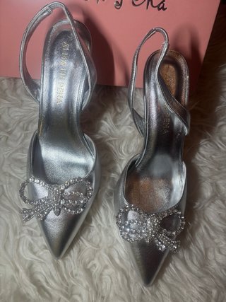 Sandalias Alma en Pena Plata con Lazo Brillante