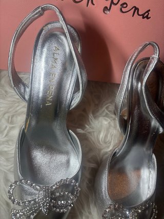 Sandalias Alma en Pena Plata con Lazo Brillante
