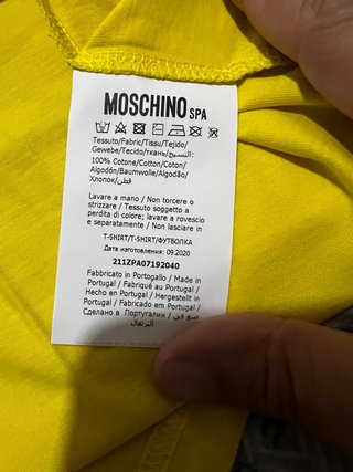 Camiseta Moschino