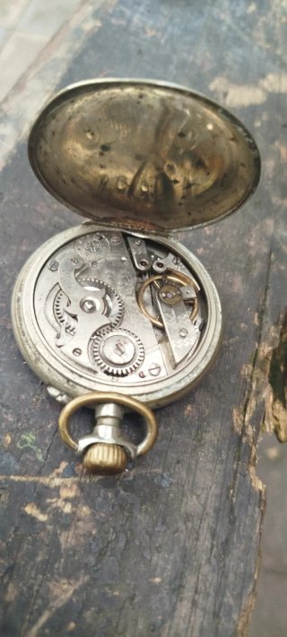 Reloj de bolsillo Helvetia Patent de plata