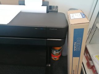 Plotter HP Design Jet T630 poco usado