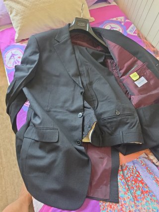 Traje Serra Claret Negro 1 Uso