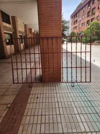 Reja metálica decorativa exterior