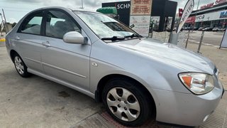 KIA Cerato 2005