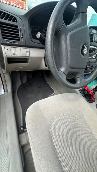 KIA Cerato 2005