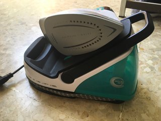 Plancha Taurus PTCP 2200W
