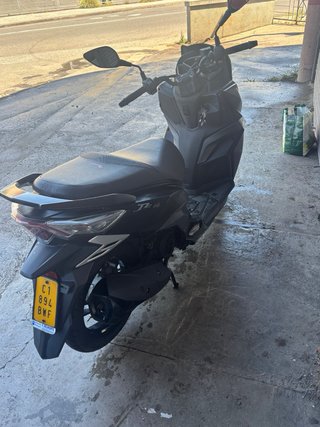 Moto Scooter SYM 50cc Negra Automática