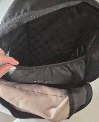Mochila Vans Morada y Negra