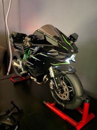 Maqueta Kawasaki Ninja H2R 1/6