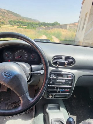Hyundai Accent 2000