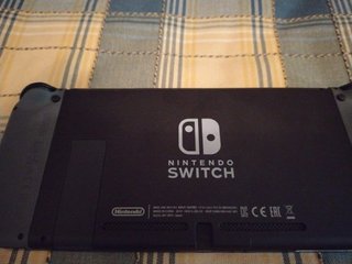 Nintendo Switch Gris y Rojo