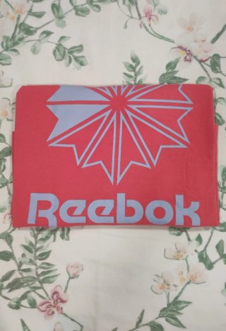 Camiseta Reebok