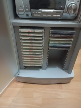 Equipo de música Technics con mueble
