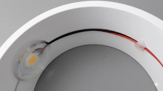 Lámpara de pared LED moderna blanca