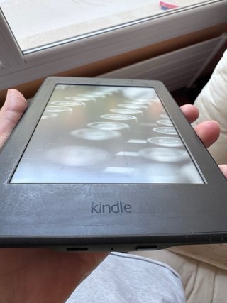 Amazon Kindle Paperwhite 7ª Gen con custodia trasparente