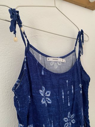 Vestido azul estampado floral