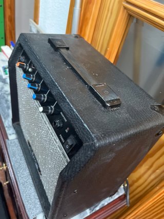 Amplificador Silverian SA-15D 15W Guitarra