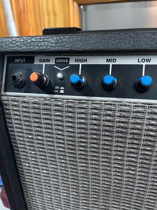 Amplificador Silverian SA-15D 15W Guitarra