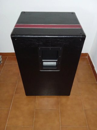Pantalla Bajo TC Electronic K 212