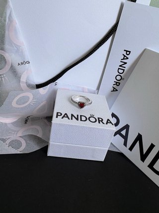 Anillo Pandora Corazón Rojo