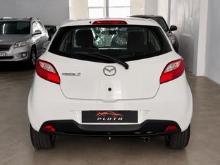 Mazda 2 MOTOR A CADENA ETIQUETA C