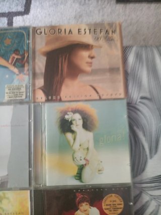 Lote Gloria Estefan 12 CDs y 1 DVD