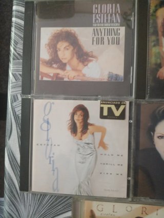 Lote Gloria Estefan 12 CDs y 1 DVD