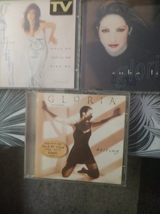 Lote Gloria Estefan 12 CDs y 1 DVD