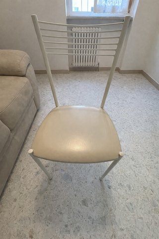 Sedia da cucina beige